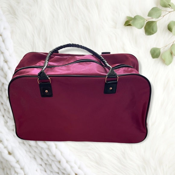 bebe Bags Nwt Bebe Giselle Rolling Duffle Bag Poshmark